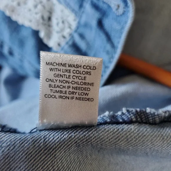 Christopher & Banks Light Blue Women's Jeans - Picture 14 of 14